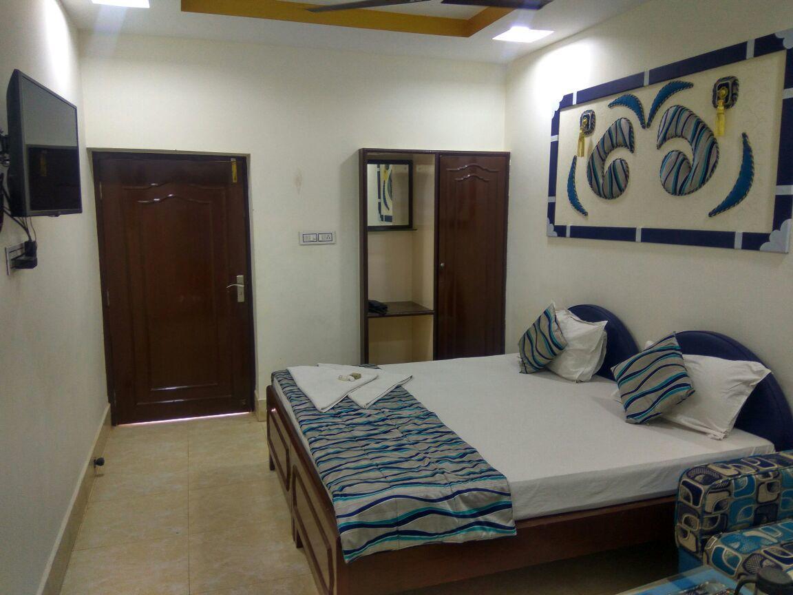 Hotel Neeraj Джайсалмер Экстерьер фото